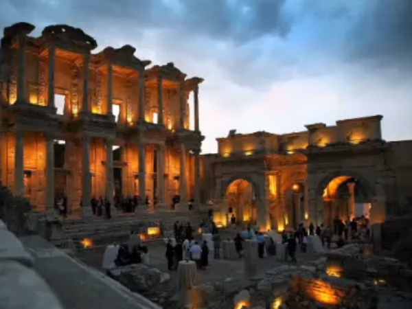 Ephesus Day Trip from Istanbul: Ancient Wonders, Virgin Mary House & Flights (EPHPKG-02)