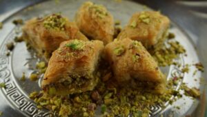 Famous Foods of Turkey – City by City Culinary Guide - baklava