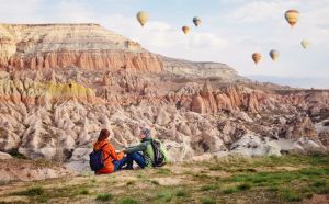 couple of travelers enjoying landscape in turkey 2022 11 11 10 20 13 utc